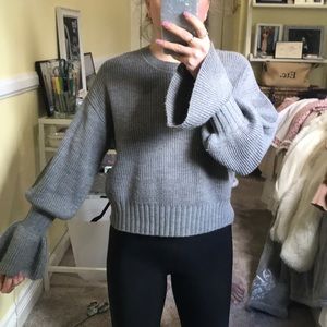 Knit pullover
